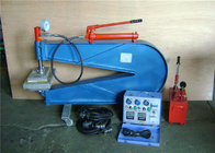 車輪が装備されている手動油圧出版物のゴム・ベルト修理機械