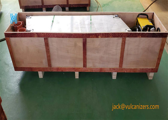 手頃な価格のタイヤ成形加硫機用タイヤ機械タイプコンベアベルト熱加硫プレス