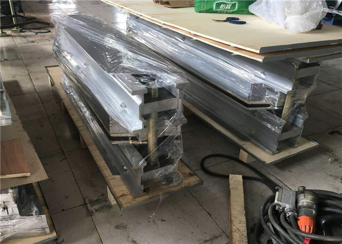 温度範囲0-300℃の電気加熱プレートコンベヤベルトスプライシングマシン、ベルト修理に適しています